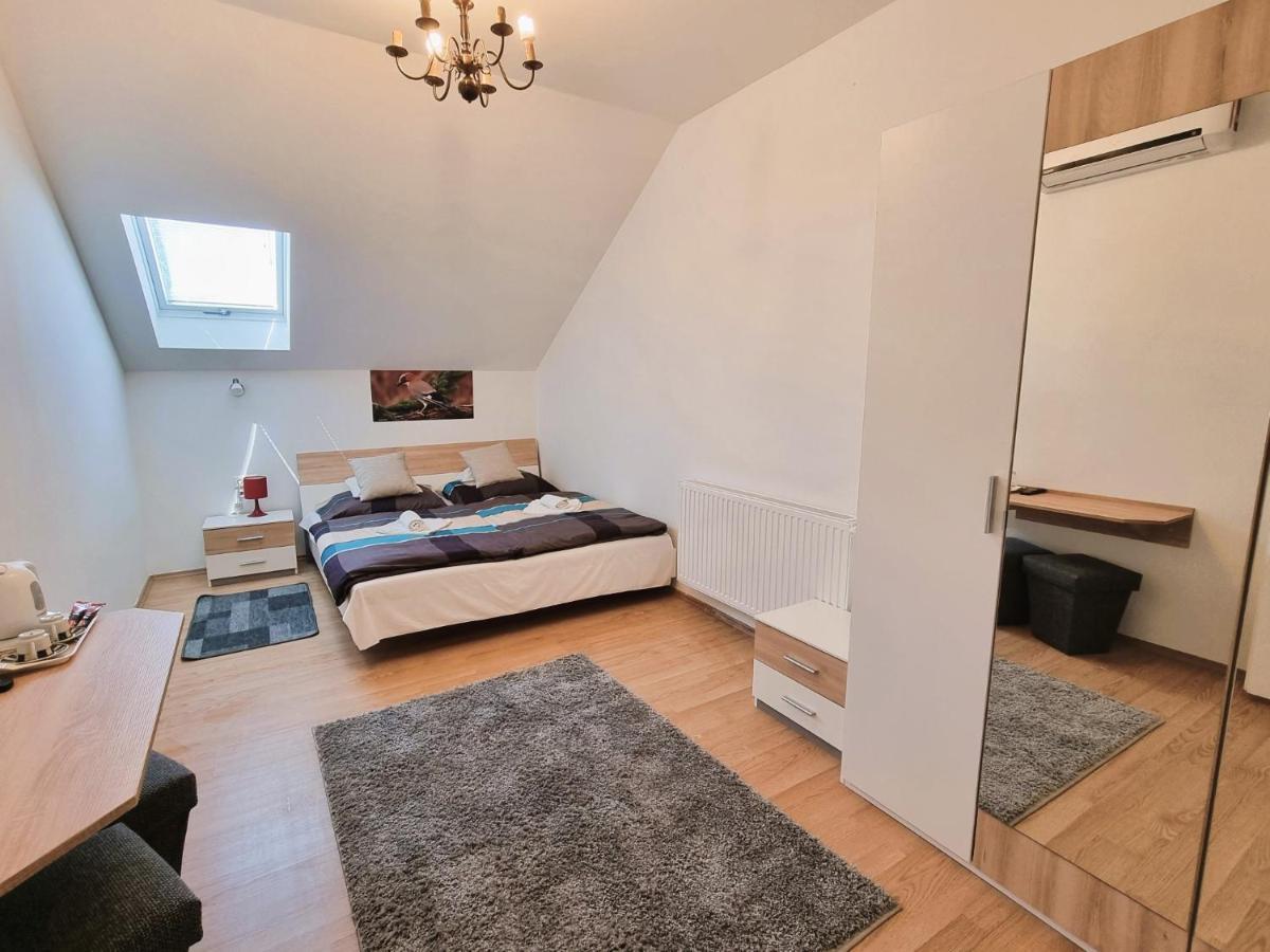 Duna-Beach Apartman Kimle Eksteriør billede