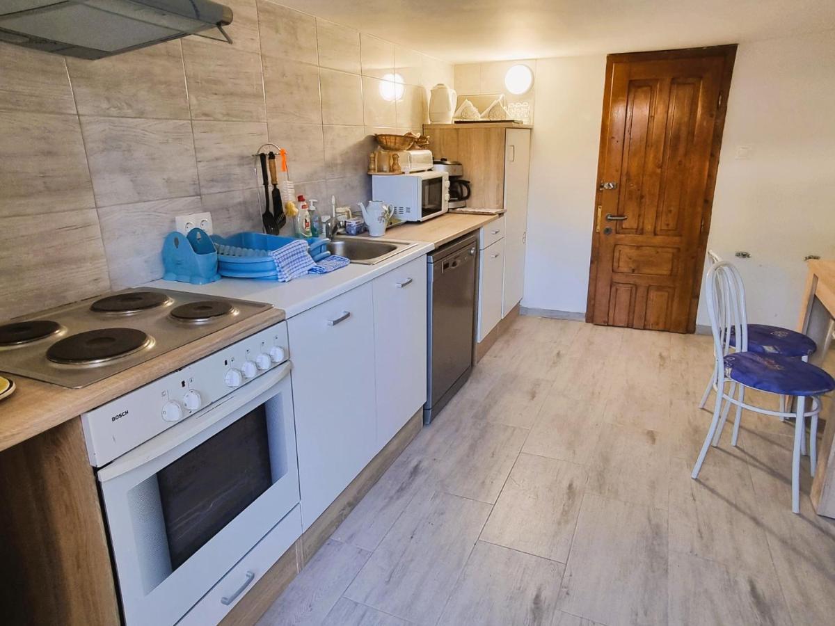 Duna-Beach Apartman Kimle Eksteriør billede