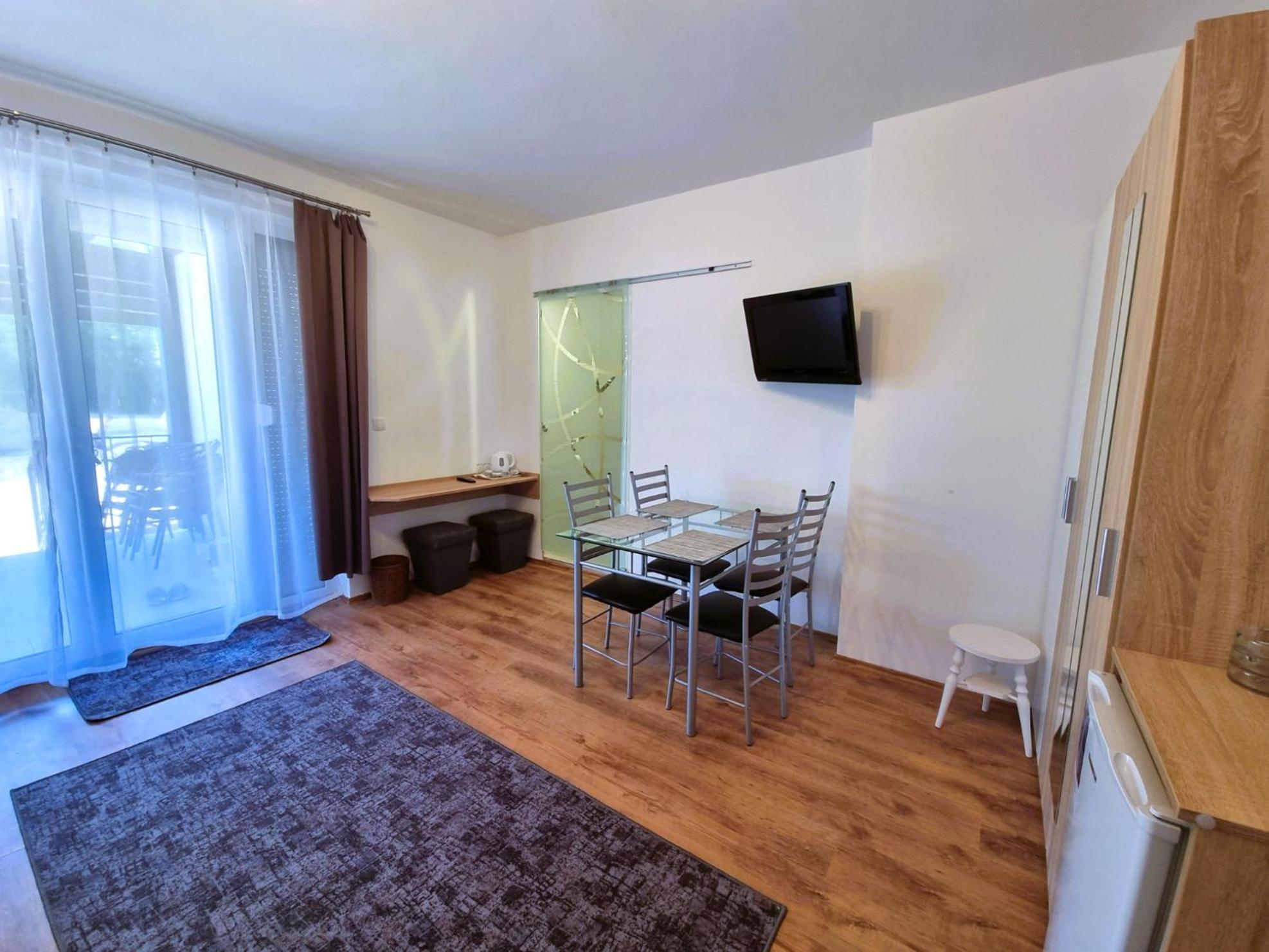 Duna-Beach Apartman Kimle Værelse billede